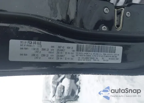 2019 Jeep Compass Latitude 4X4 from USA, damaged, VIN 3C4NJDBBXKT696428